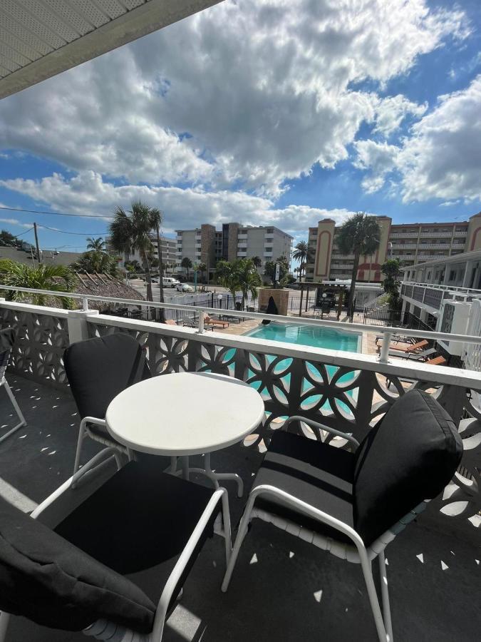Holiday Isles Resort マデイラビーチ エクステリア 写真