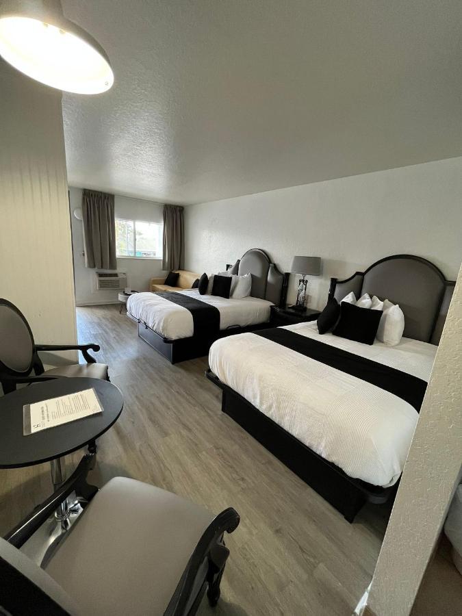 Holiday Isles Resort マデイラビーチ エクステリア 写真